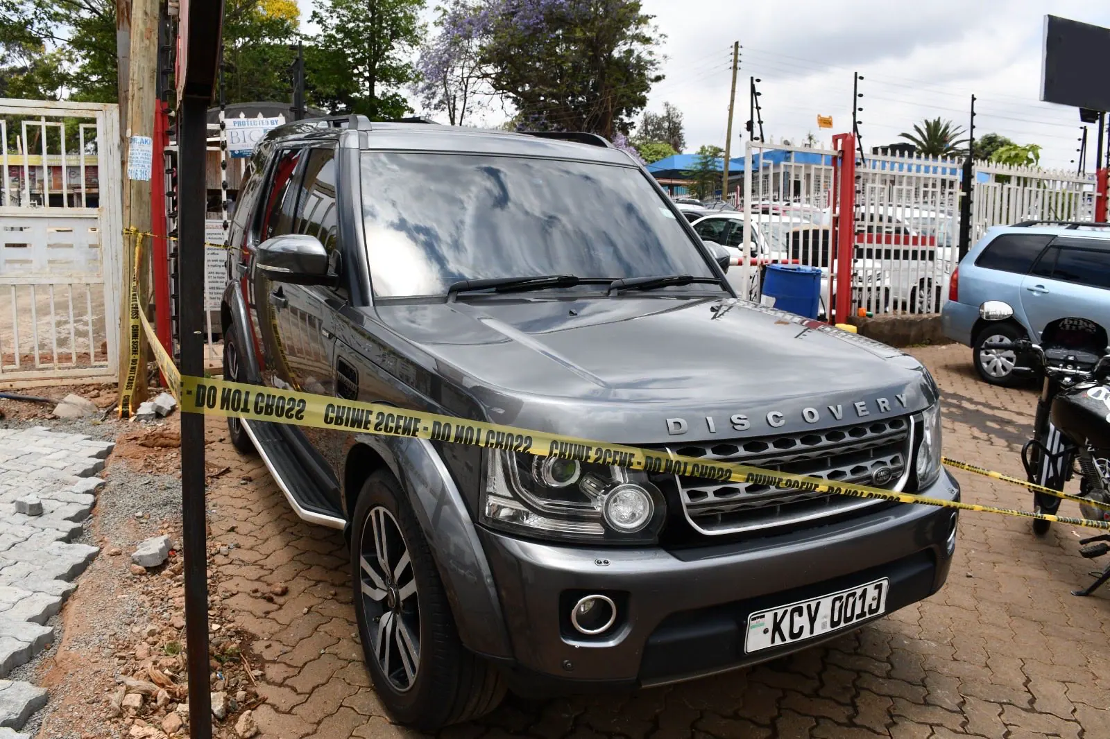DCI Recovers UK-Stolen Land Rover in Nairobi During Operation Carback II