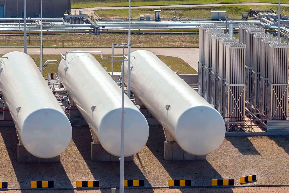 Kenya to Build Floating LNG Power Plant at Cost of KSh39bn
