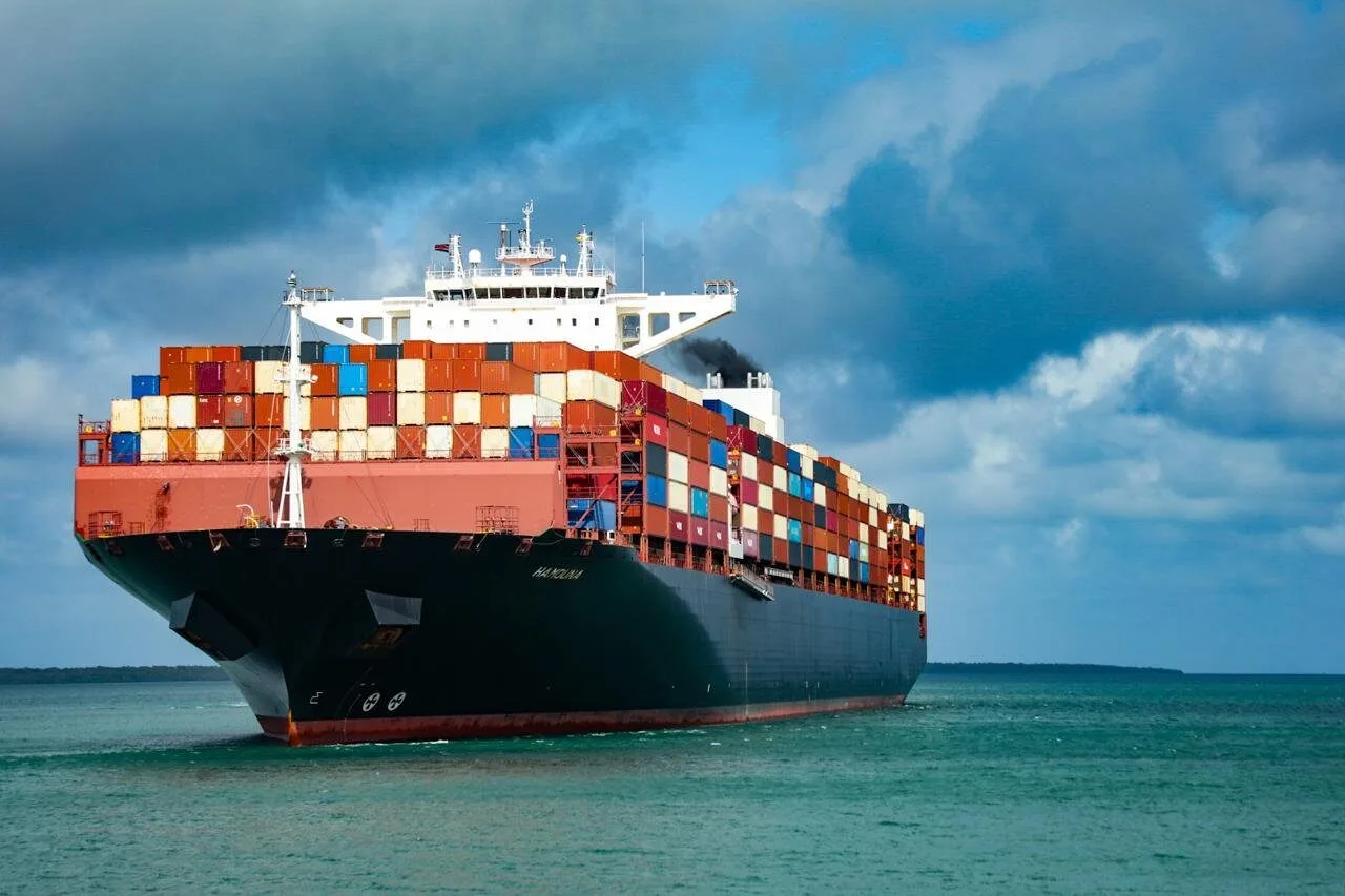 Lamu Port Handles Record 5,200 TEUs From MV Hamouna
